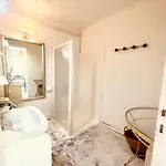 La Maisonnette Du Parc - Piscine - Tennis Apartmán Nîmes